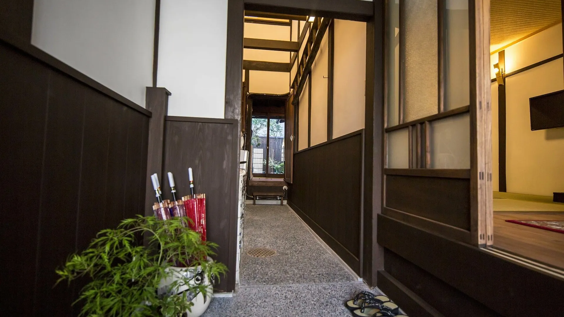 Kyo Machiya Hachijo Apartment Kyoto 0*,